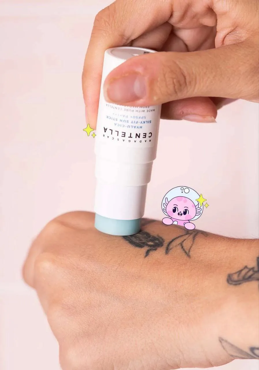 ضدآفتاب استیکی سیلکی فیت SKIN1004 - تصویر 4